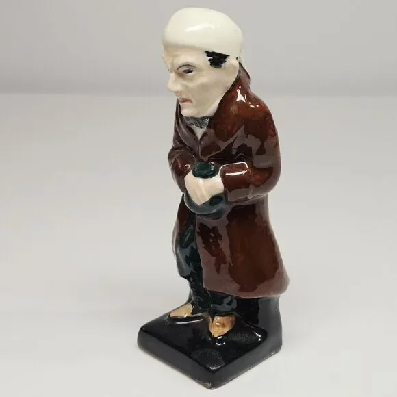 Vtg Scrooge Royal Doulton ManFigurine Charles Dickens A Christmas Carol 3D Decor - Picture 5 of 12